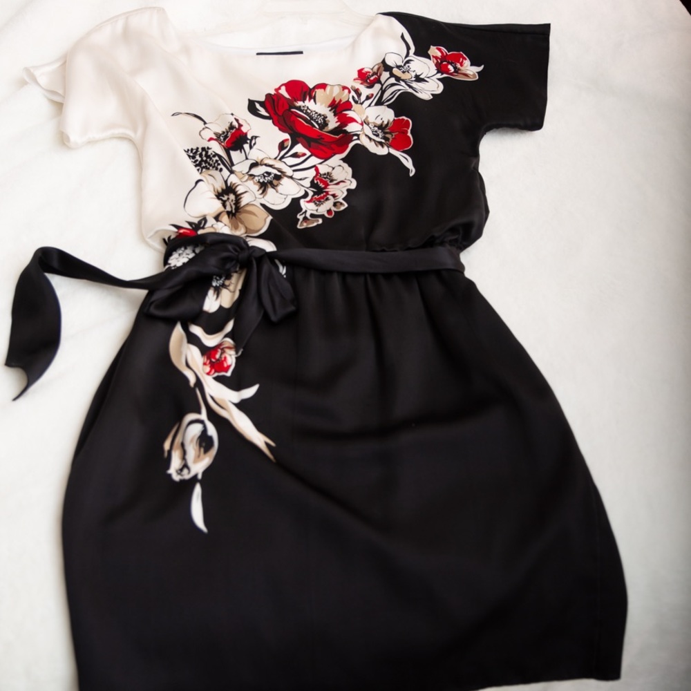 White House Black Market Dress